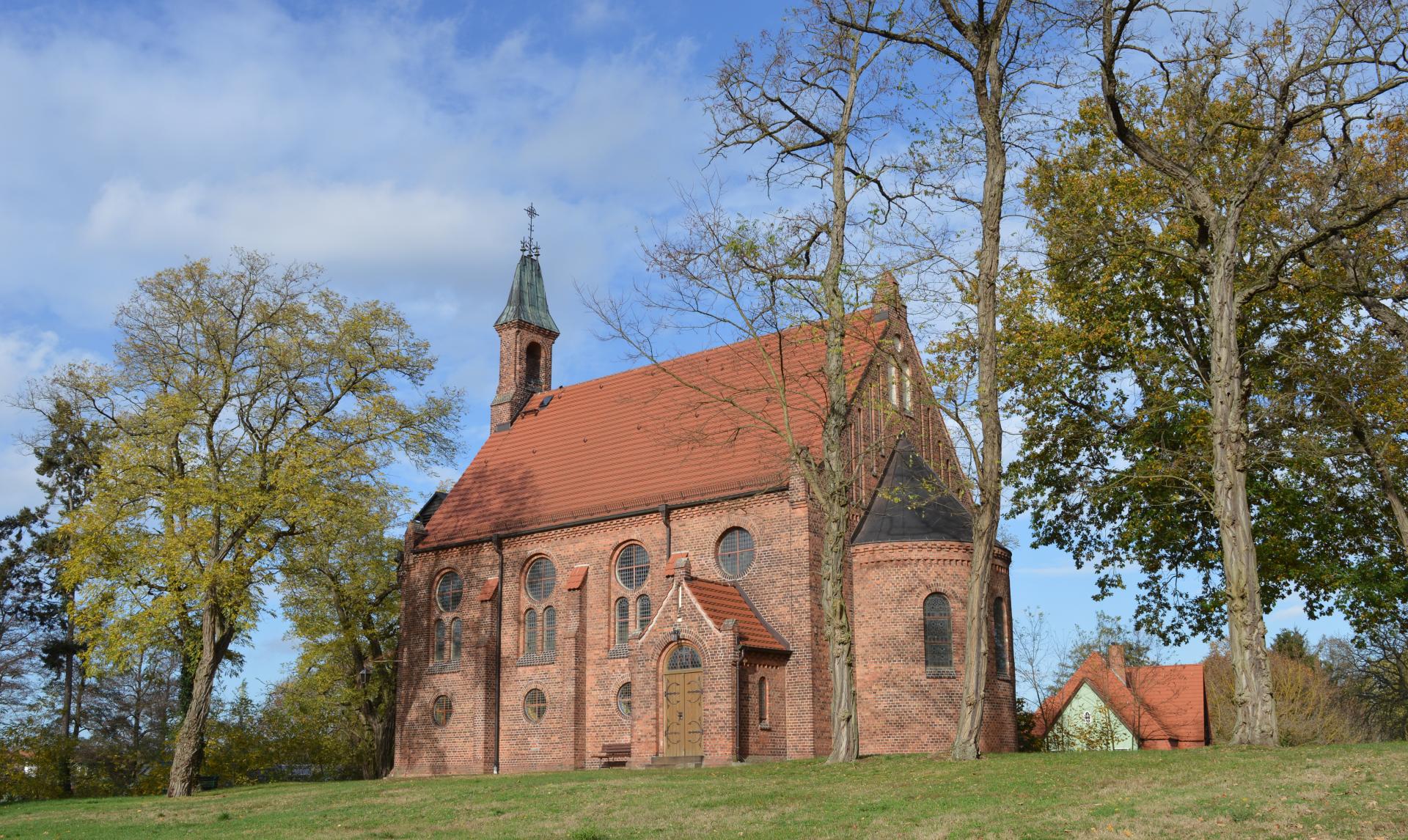 Kirche Grünheide, Foto: Gemeinde Grünheide