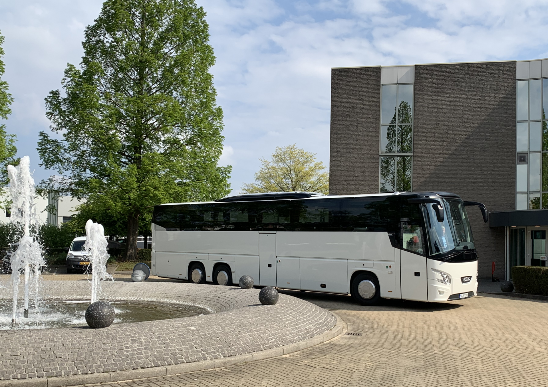 Platzhahlter 3