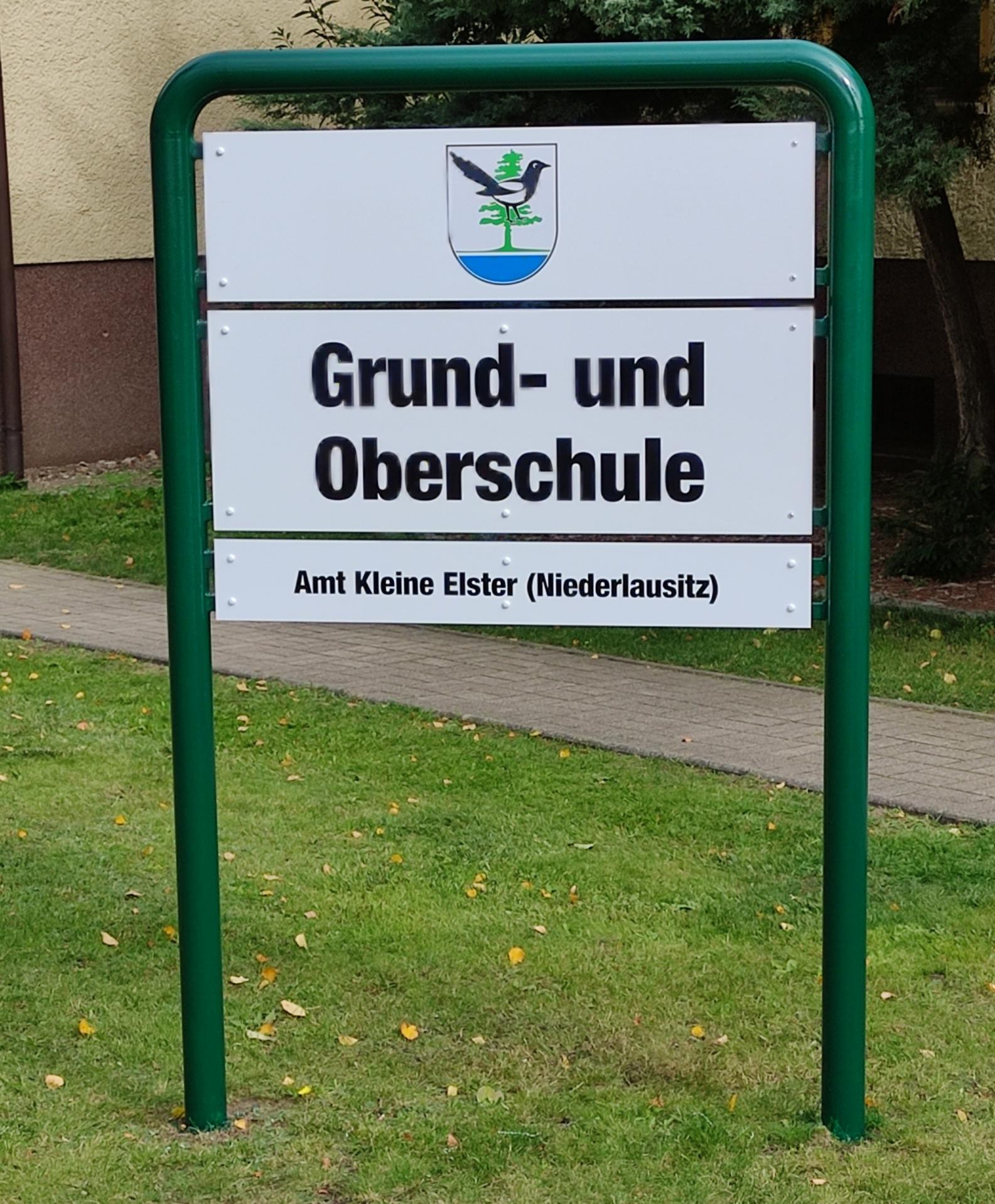 "Grund- und Oberschule"