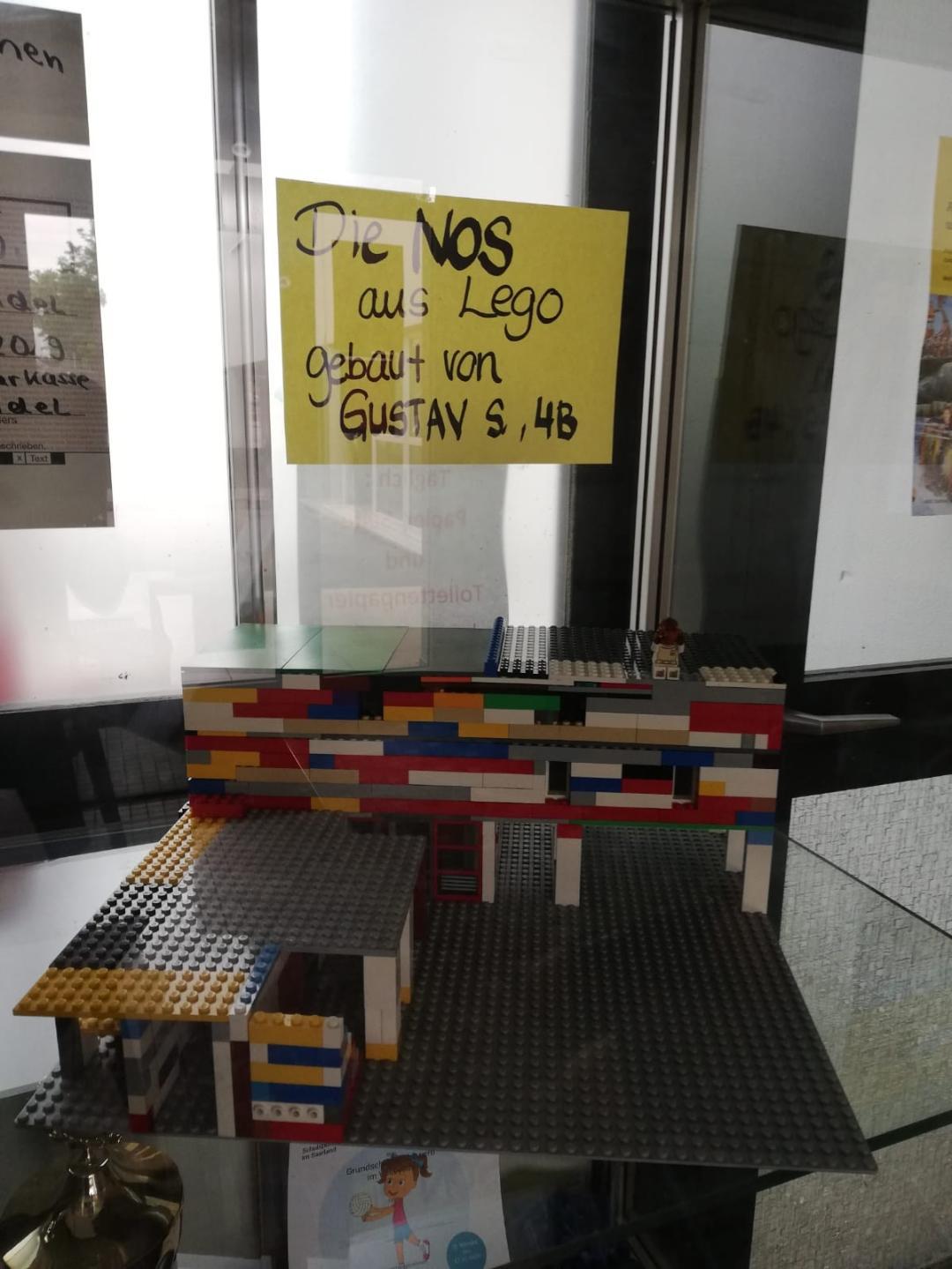 LEGO 1