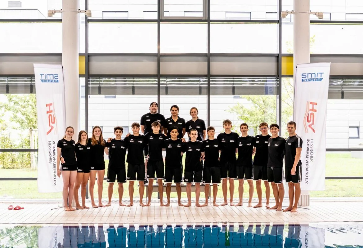 Perspektivteam-2024-2025-Foto-Christian-Gold-scaled-1170x800