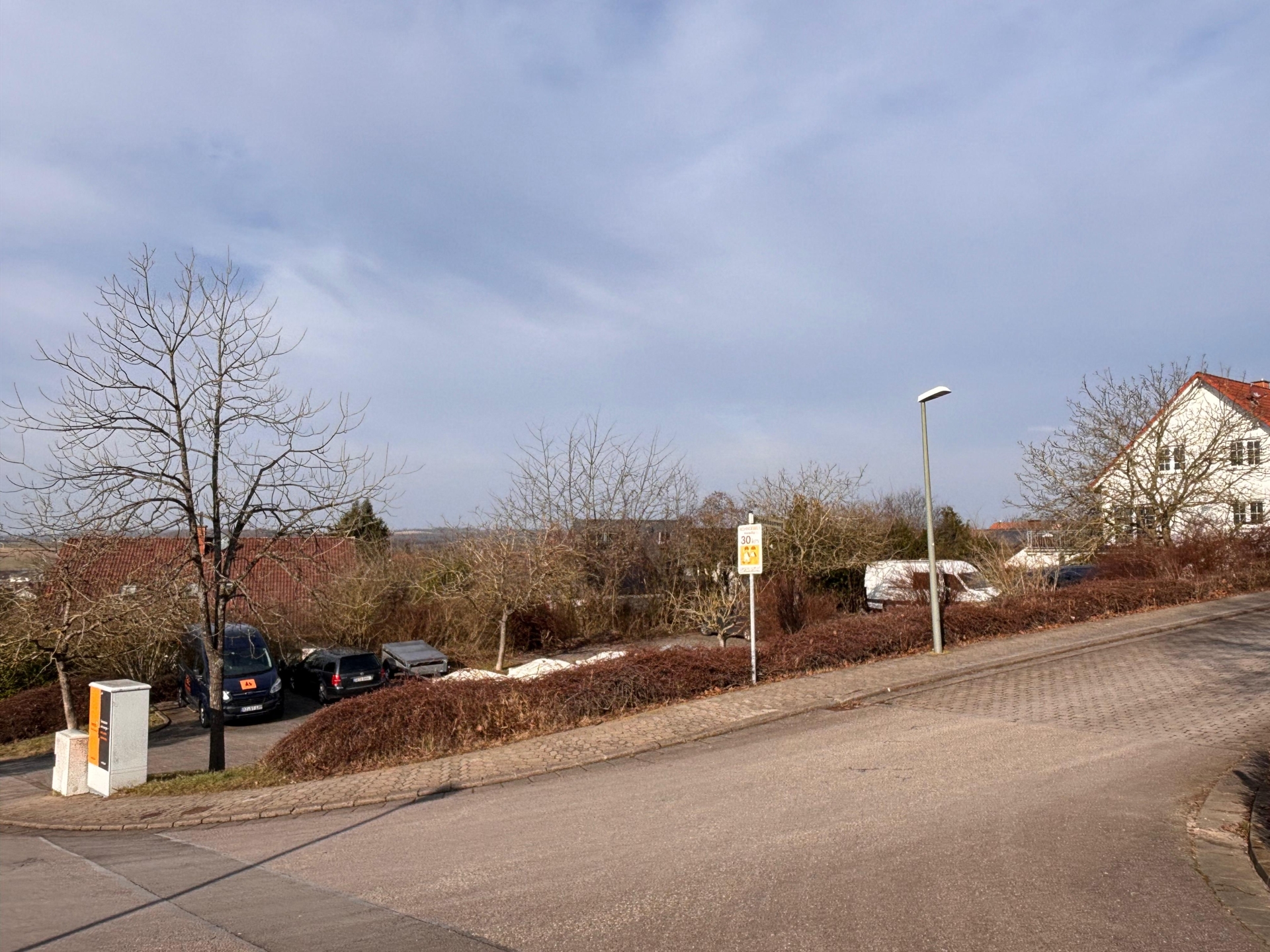 Zwei exklusive Baugrundstücke in Mandelbachtal-Ormesheim, Mandelbaumweg/Ecke Ahornweg