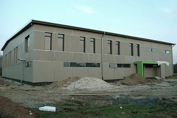 Halle-im-Bau-3