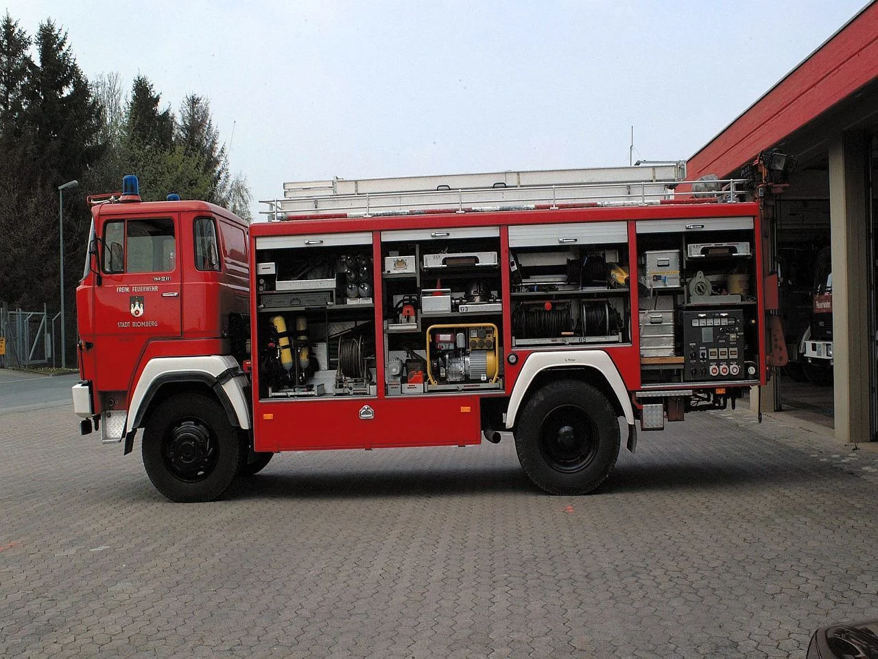 Fahrzeugbezeichnung &nbsp;: RW2