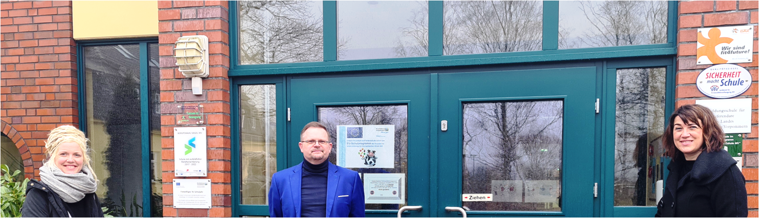 Schule am Neuen Teich Lübz Informationen