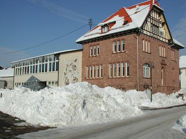 Schwanheim-ehem Schulhaus