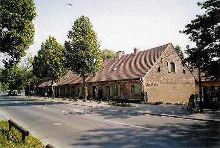 Berlin-Falkenberg-Dorfkate.jpg Berlin-Falkenberg-Dorfkate.jpg