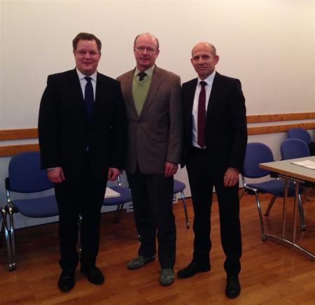 Unser Bild zeigt die Verbandsleitung mit den Bürgermeistern Lauxmann, Kürner und Dr. Wolf (zweiter Stellvertreter des Verbandsvorsitzenden)