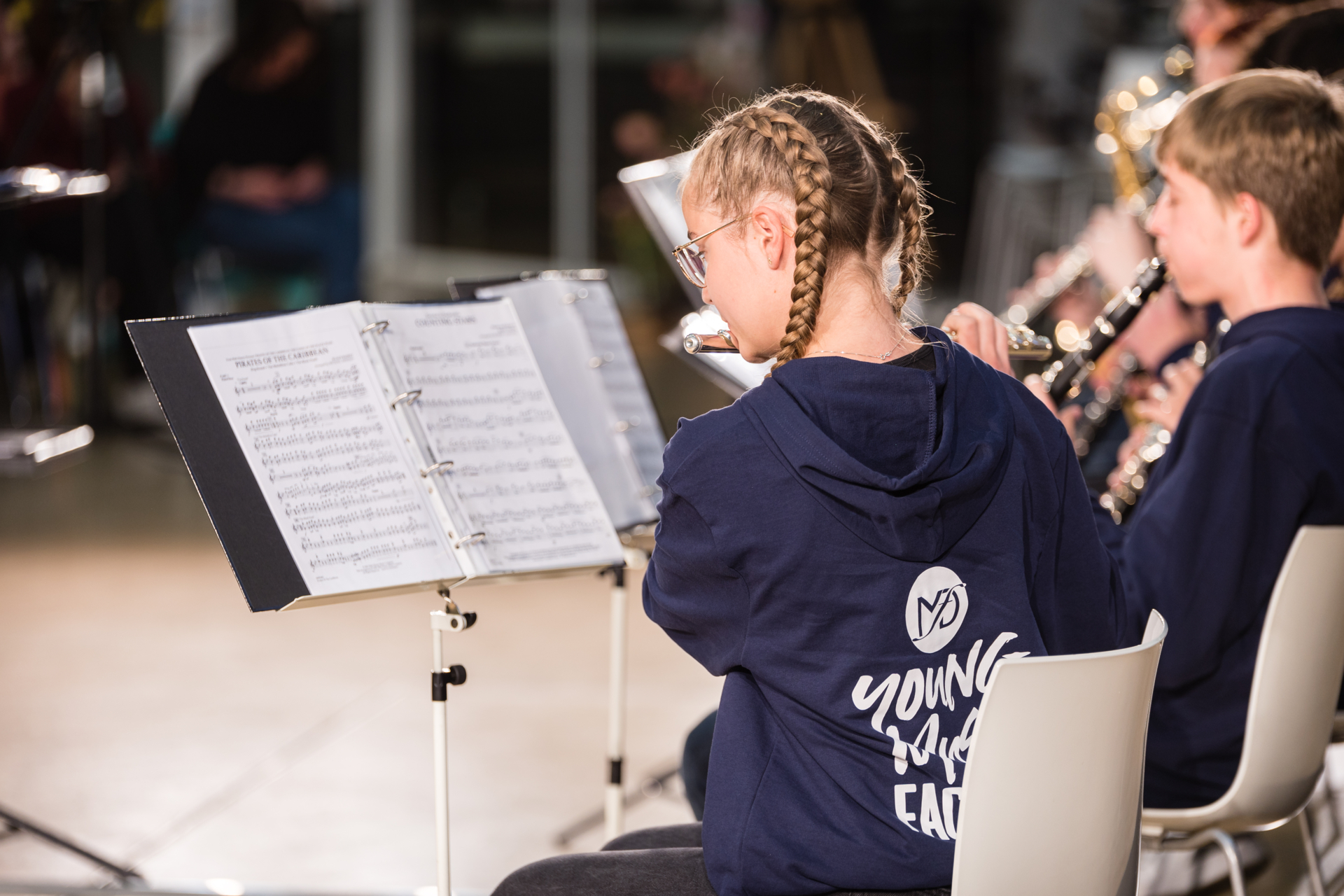 Young Music Factory spielt