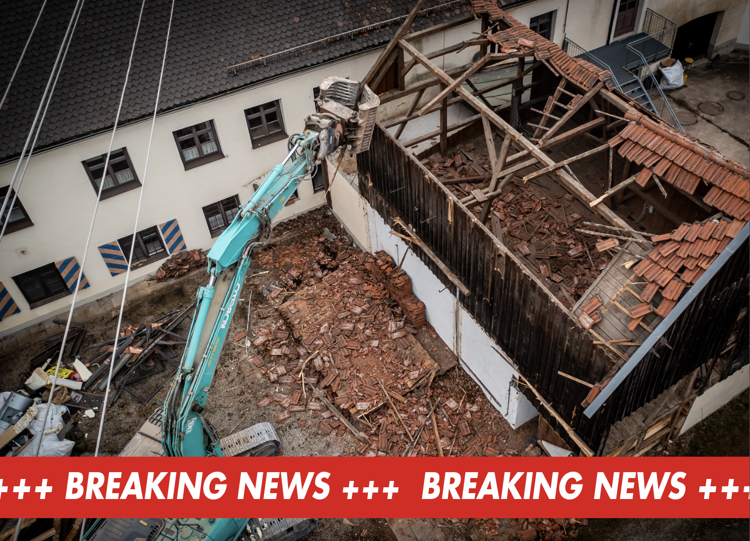 Aktuelle Nachricht - Abriss des Nebengebäudes beim ehemaligen Gasthaus Adler