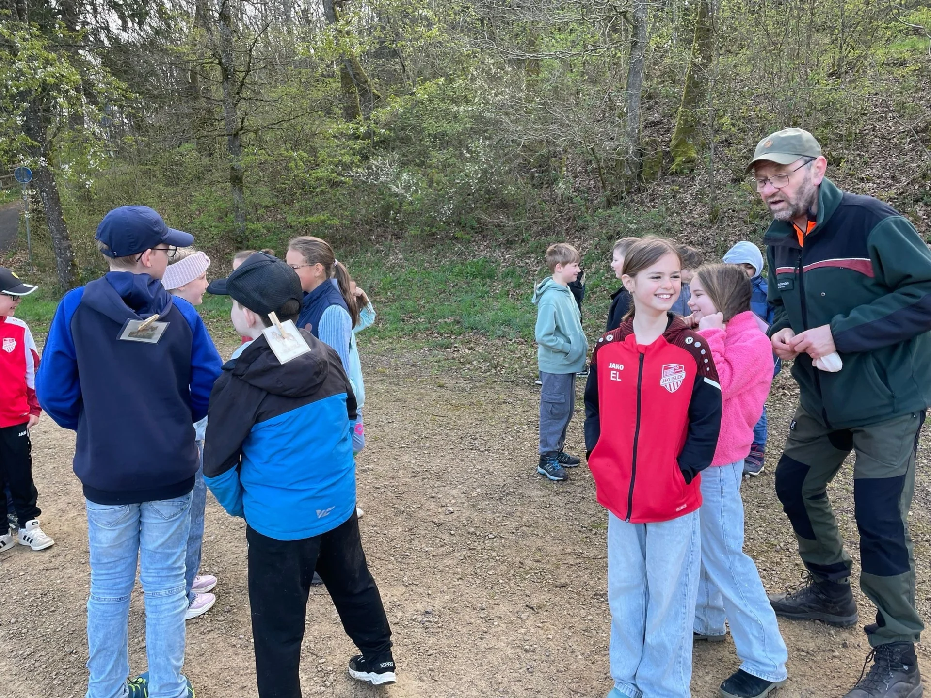 D9177878-9009-469E-AACA-303837F53A48