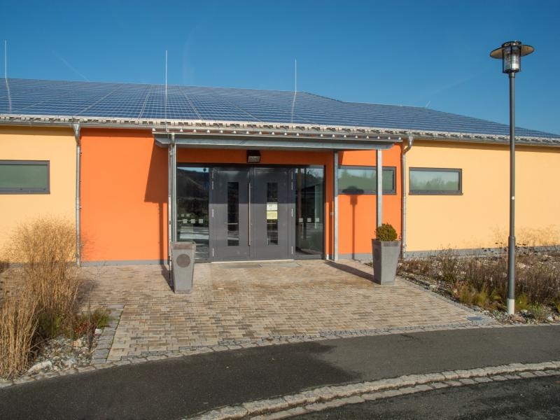 DSCN6002_Mehrzweckhalle_Altenplos