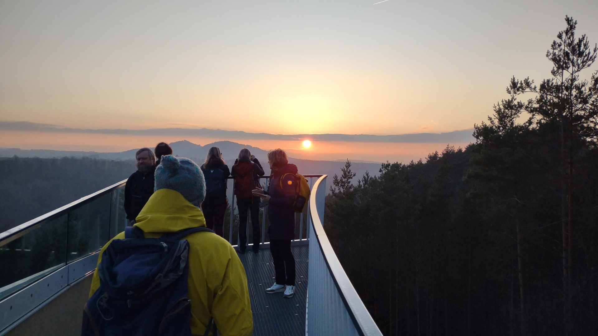Foto 1 Sonnenuntergang über dem Elbtal in Bad Schandau
