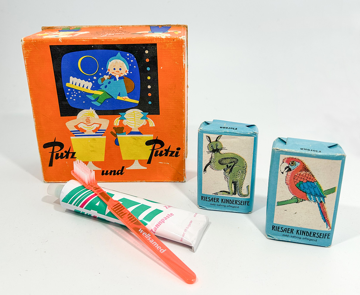 Die Nacht_Putzi Zahncreme und Kinder-Seife Foto Museum OSL