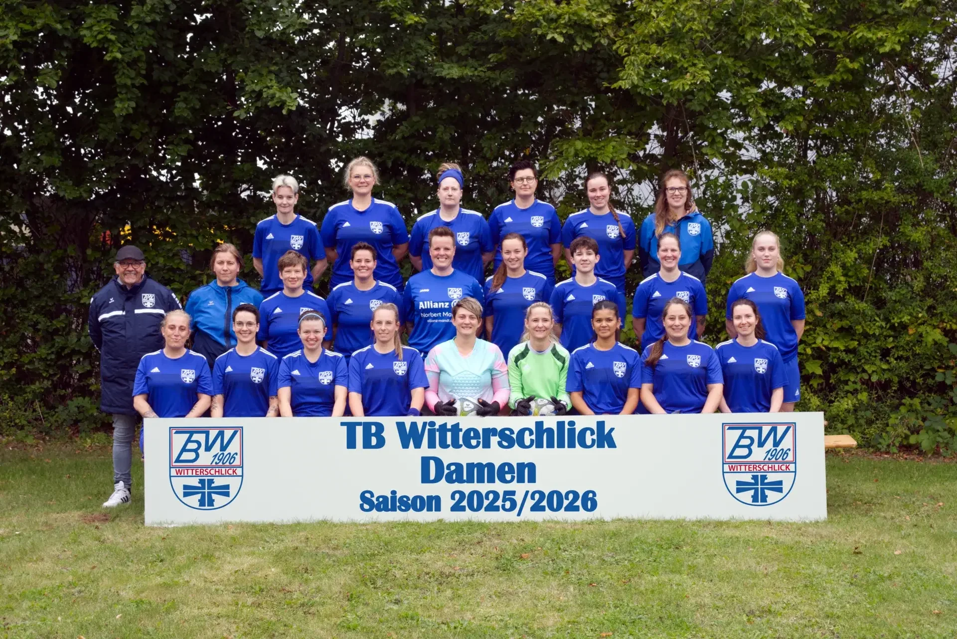 Mannschaftsfoto_Damen_2025_2026