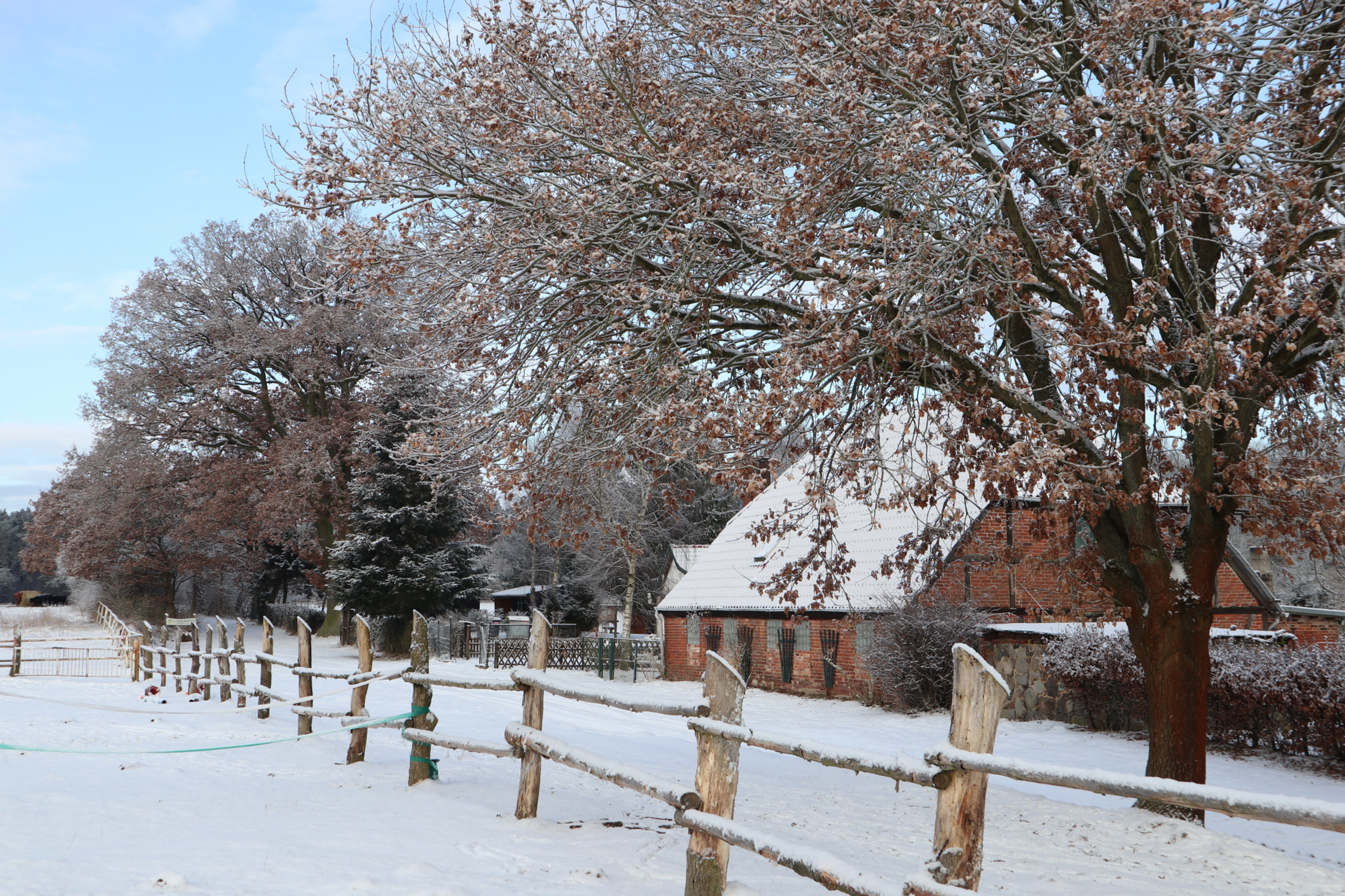 Hofstelle im Winter