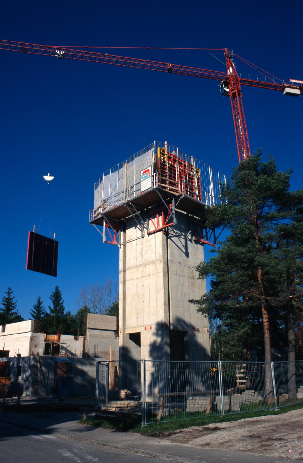 Kirchturm in Bau