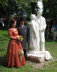 2011: Herstellung einer Kopie der Gustav-Freytag-Statue