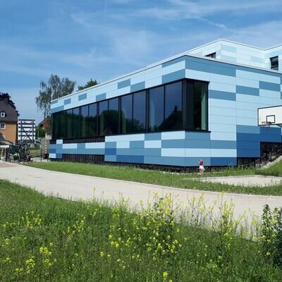 Schwimmhalle nachher