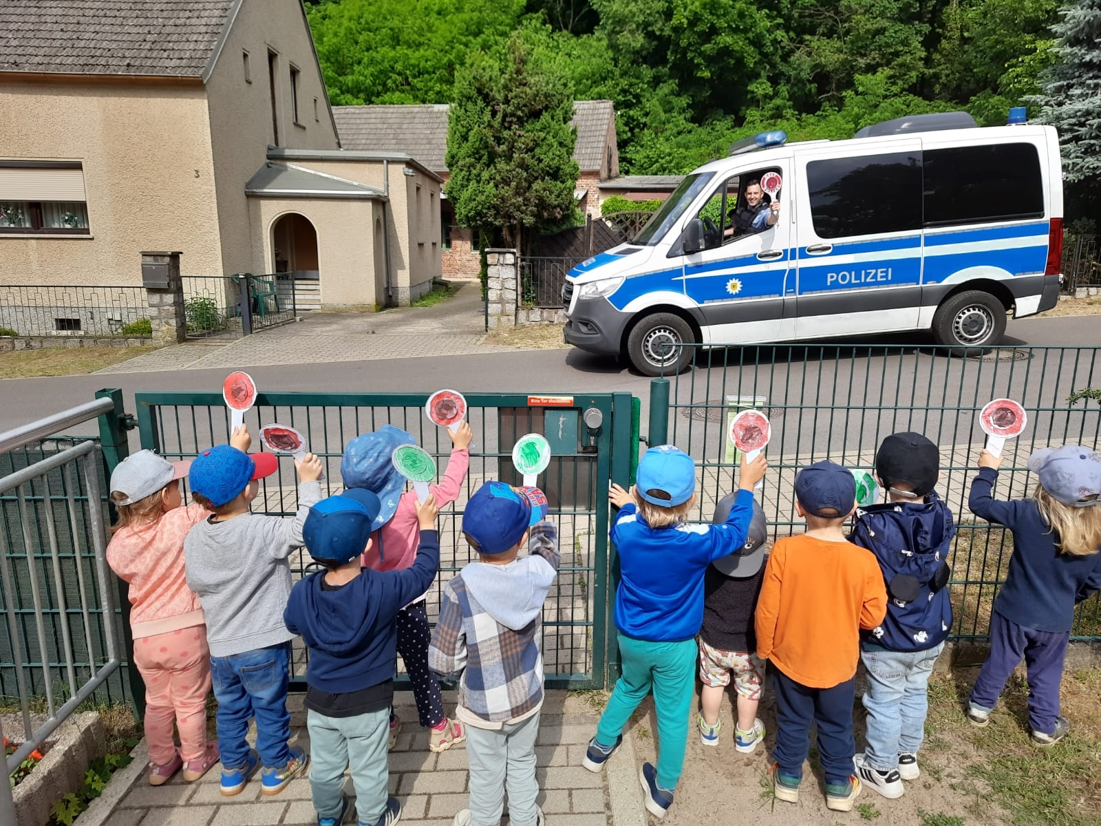 Die Polizei besucht uns