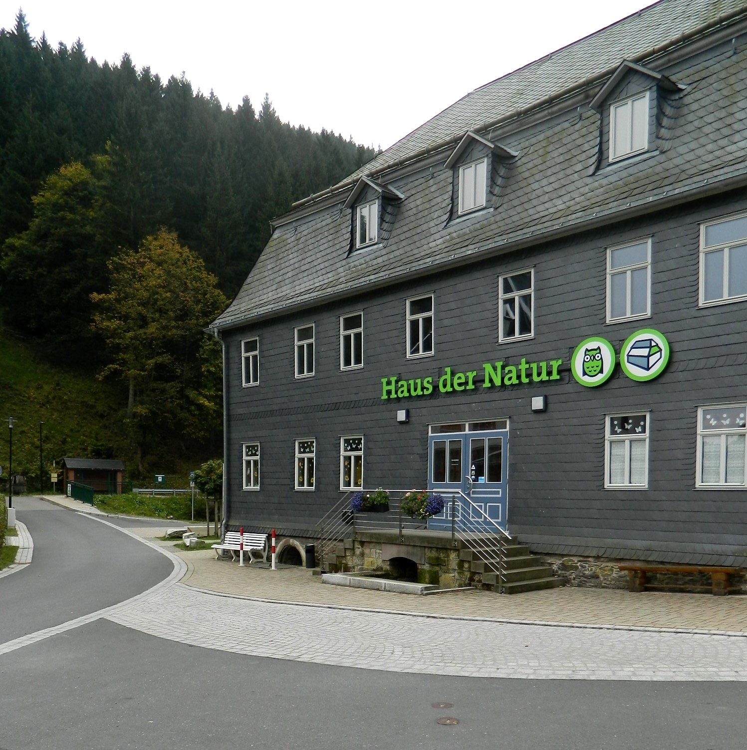 Haus der Natur außen