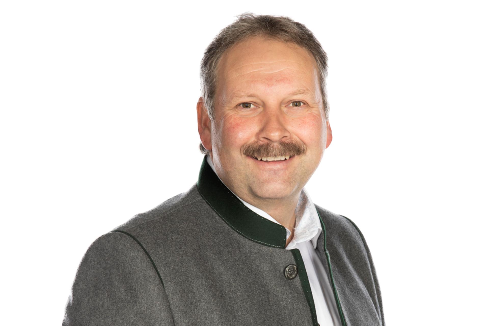Bernhard Schindler