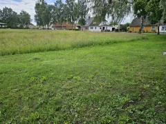 Grundstücke Kneese