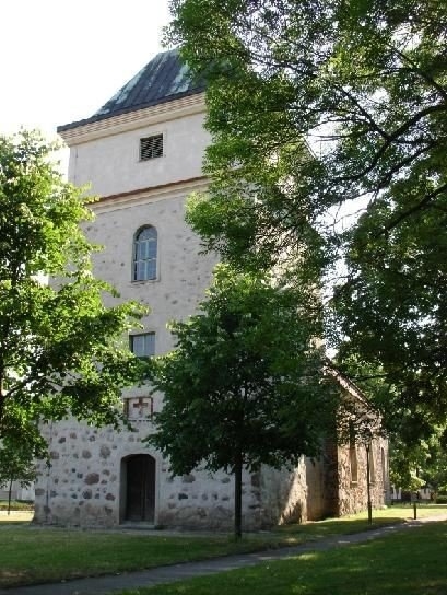 Kirche Schönerlinde