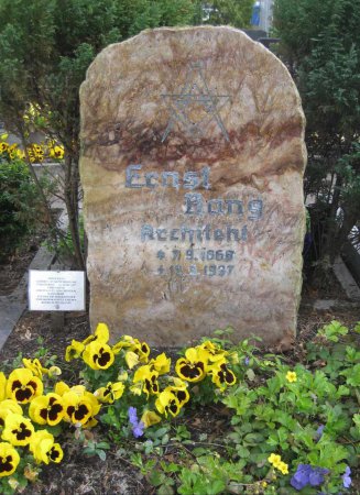 Ehrengrab von Ernst Rang