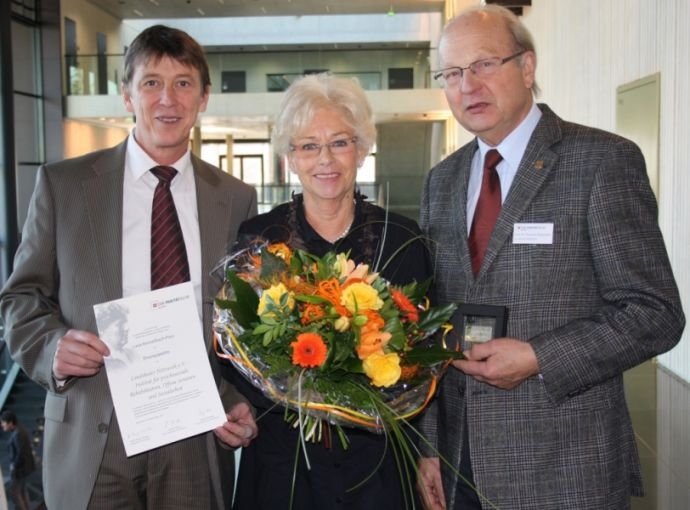 Ehrenplakette
