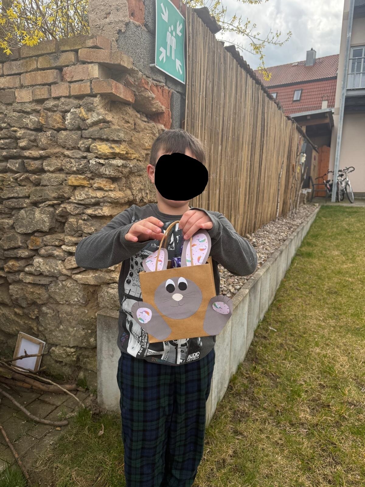 Nun hat auch der Kleinste sein Körbchen gefunden.