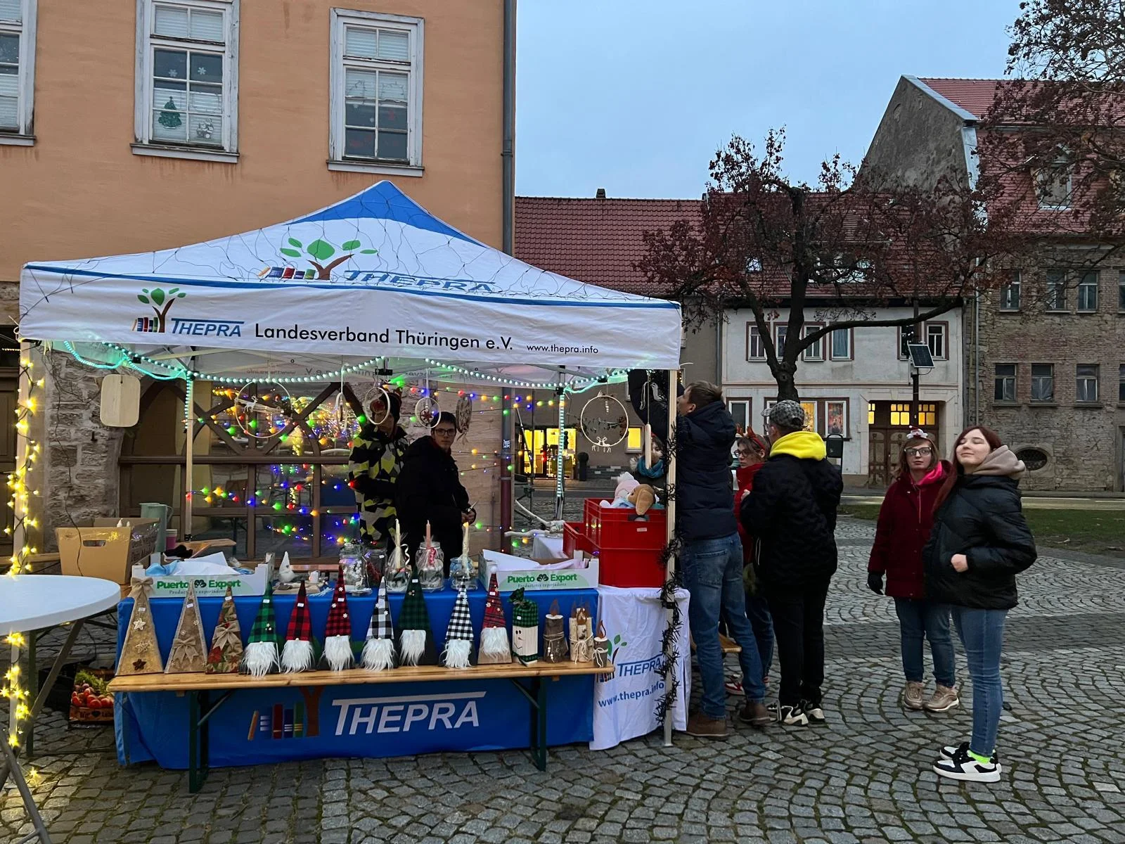 Der Aufbau im vollen Gange.