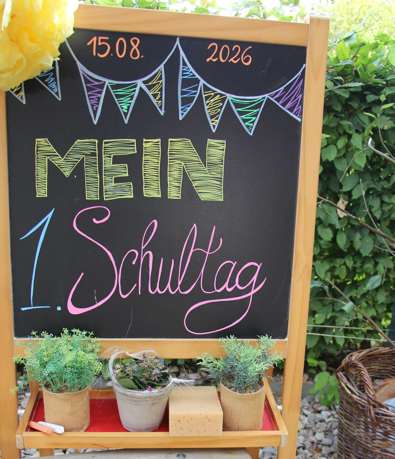 Tafel in der Fotoecke mit Text "Mein 1. Schultag"