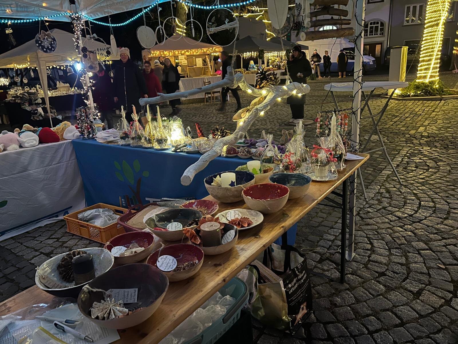 Unser Stand von der linken Seite.