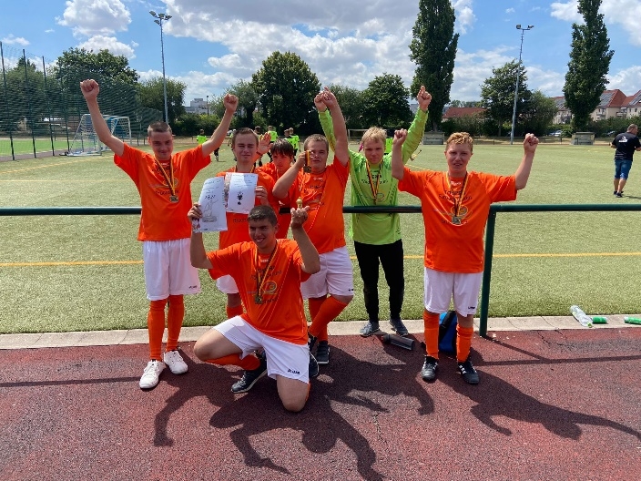 Bruchstedter Mannschaft erkämpft sich den 3. Platz beim Fußballturnier in Erfurt
