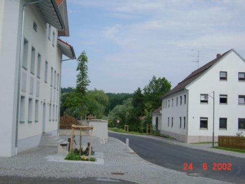 Dorferneuerung Ascha - Neugestaltung Umfeld Gemeindehaus nachher