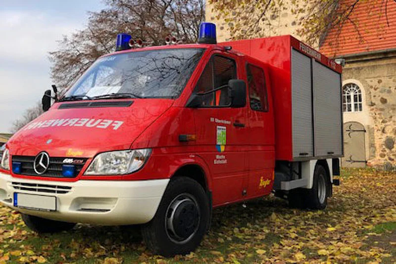 Tragkraftspritzenfahrzeug mit Wassertank (TSF/W)