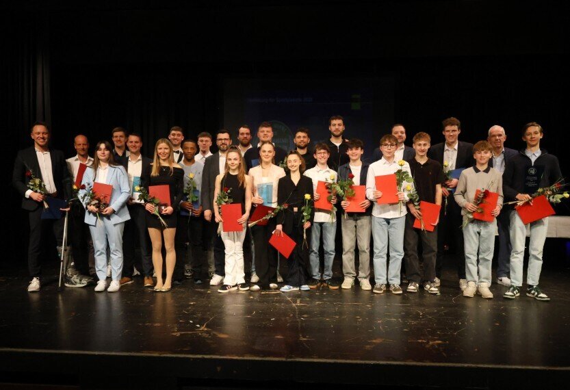 Gruppenfoto Verleihung Sportplakette 2025