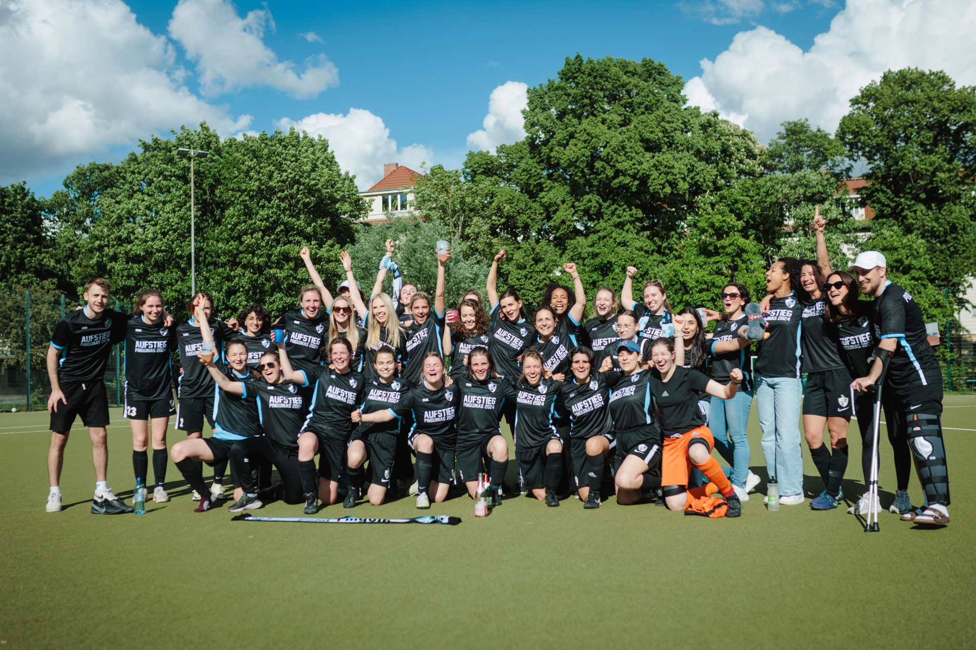 2024/25 Teamfoto Frauen 2.0