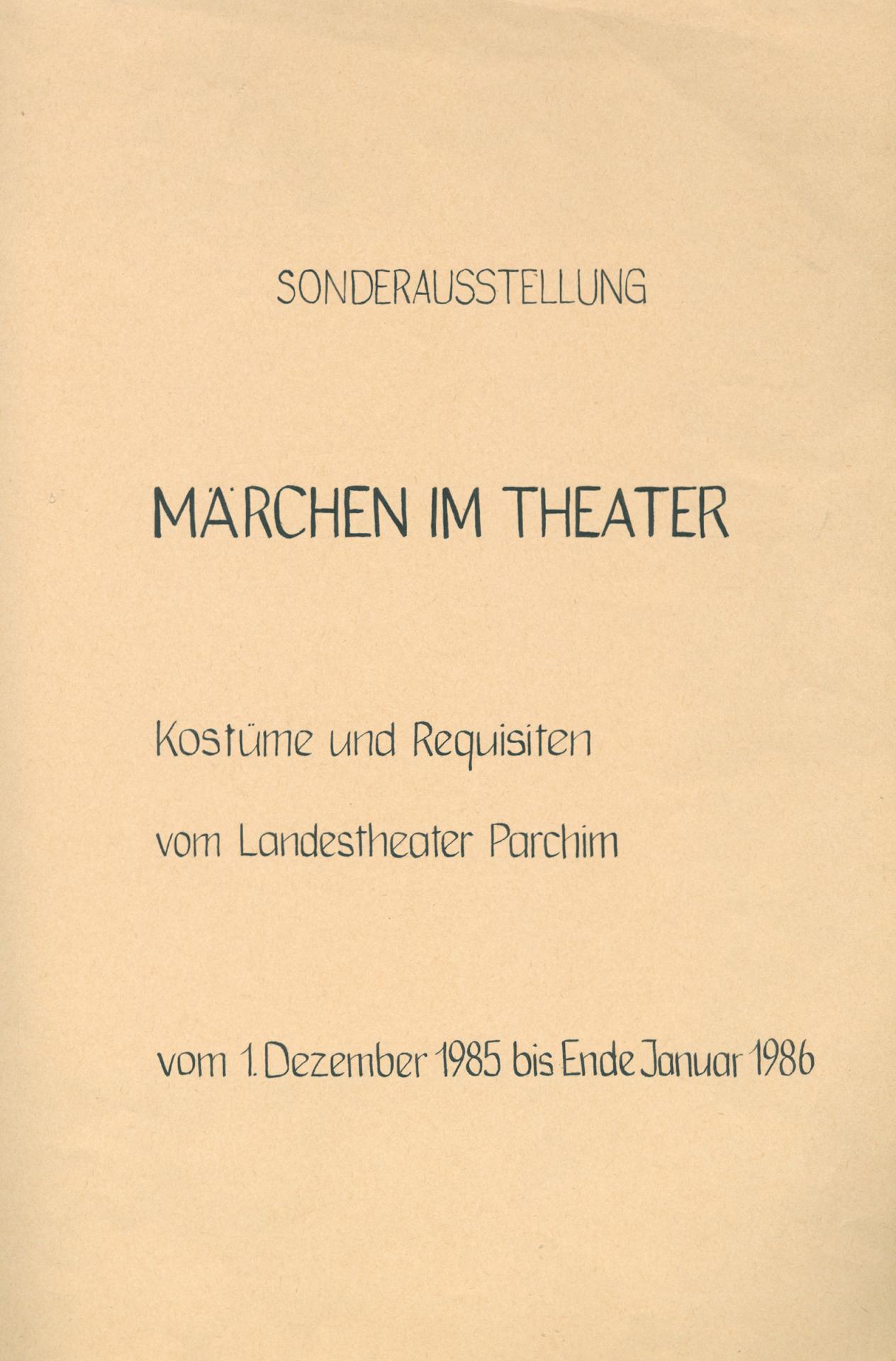 1985 Märchen im Theater - Kostüme und Requisiten vom Landestheater Parchim
