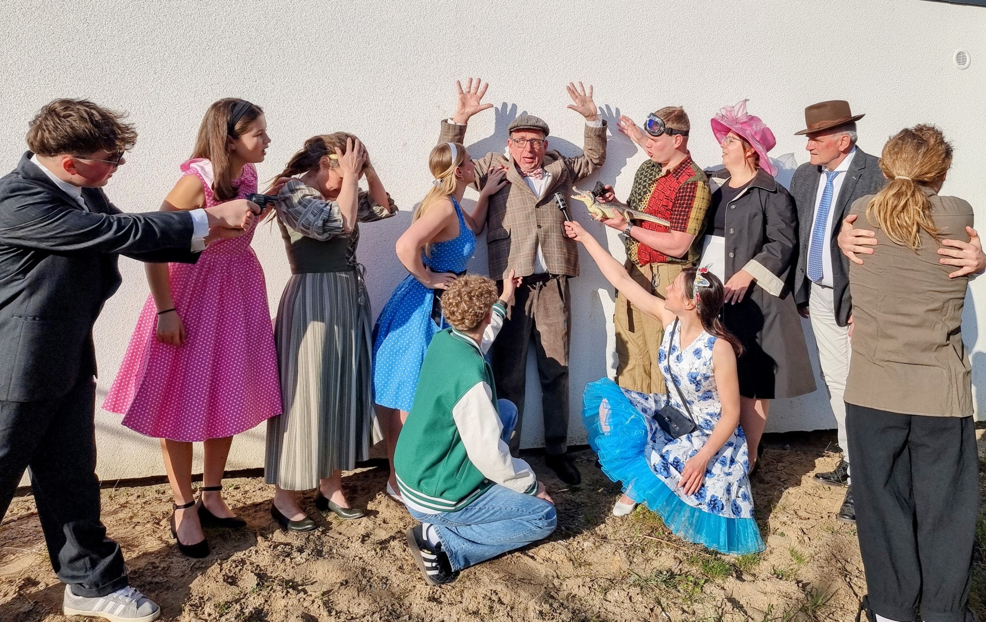Mit dem Rücken an der Wand - Pension Schöller in Aktion