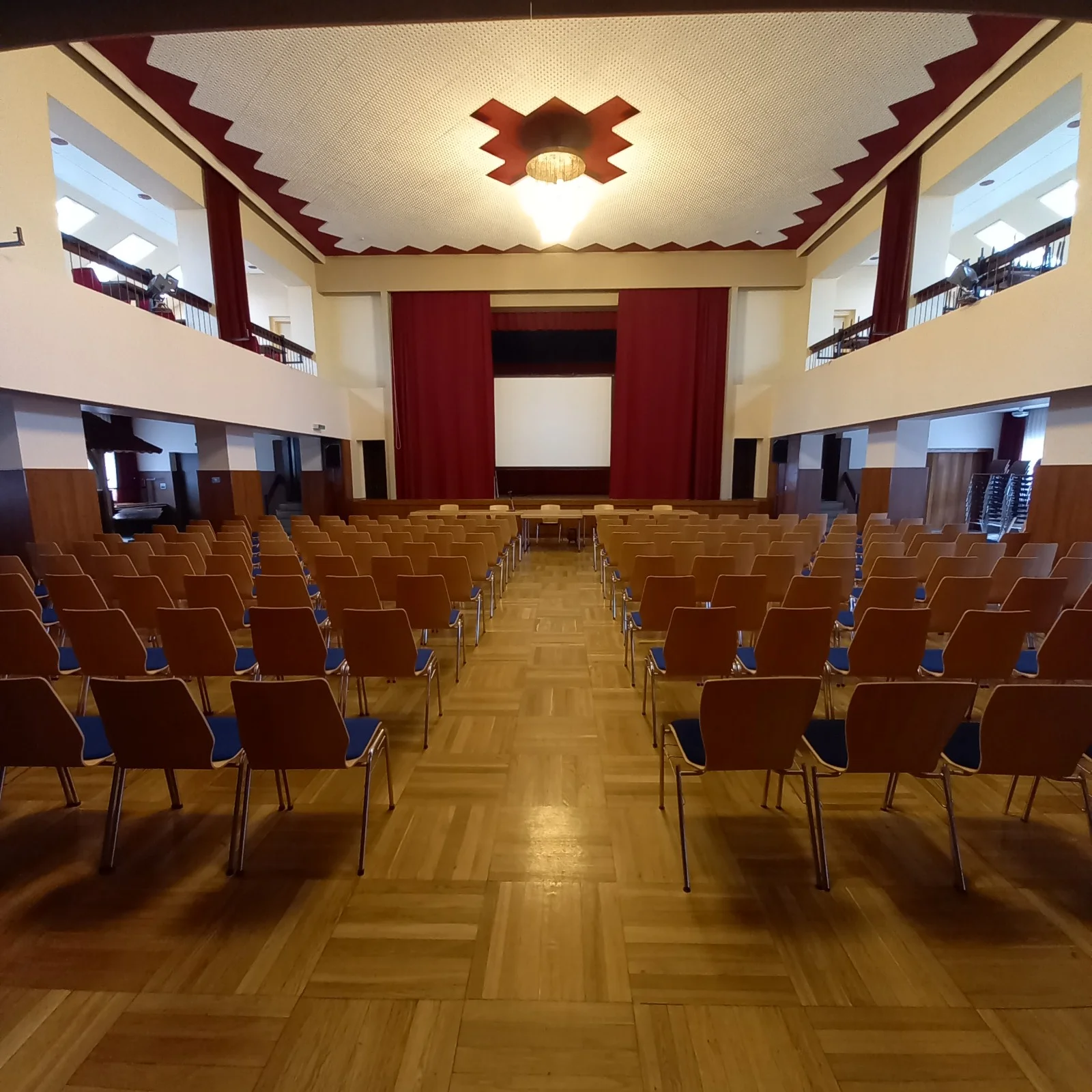 gemeinde-klingenberg-Kulturhaus Pretzschendorf-Saal