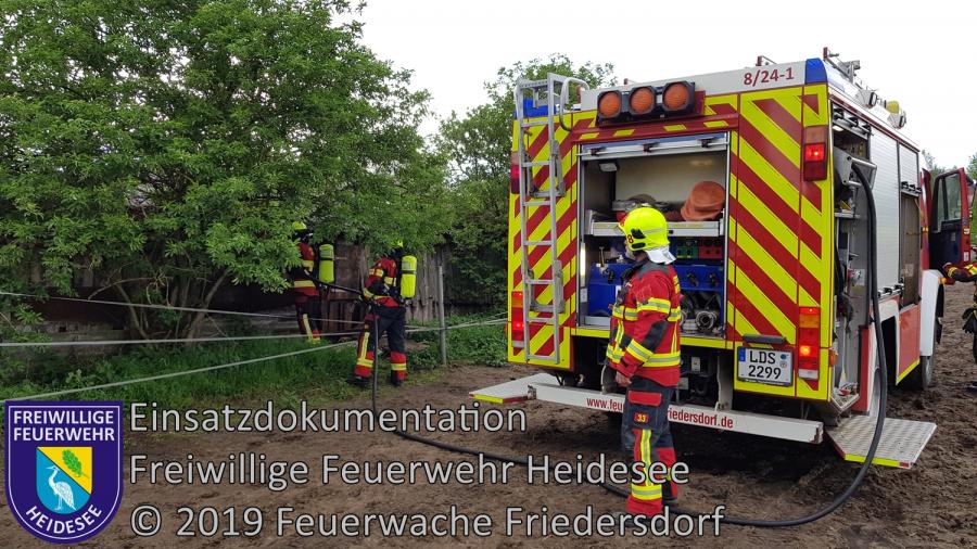 Einsatz 43/2019 | Entstehungsbrand im Offenstall | Friedersdorf Weg nach Dannenreich | 28.04.2019