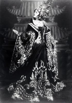 LOTTE LEHMANN AS TURANDOT