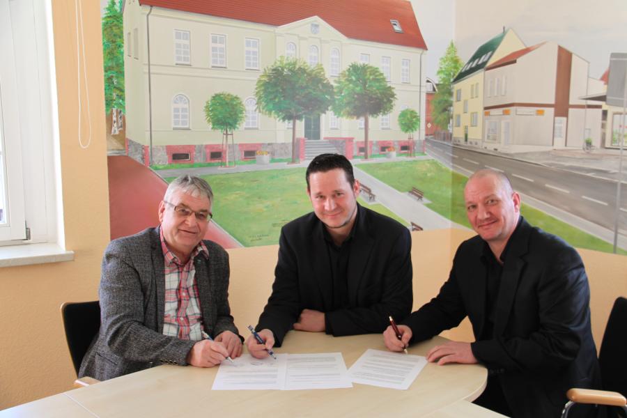 Vertragsunterzeichnung Vertragsunterzeichnung