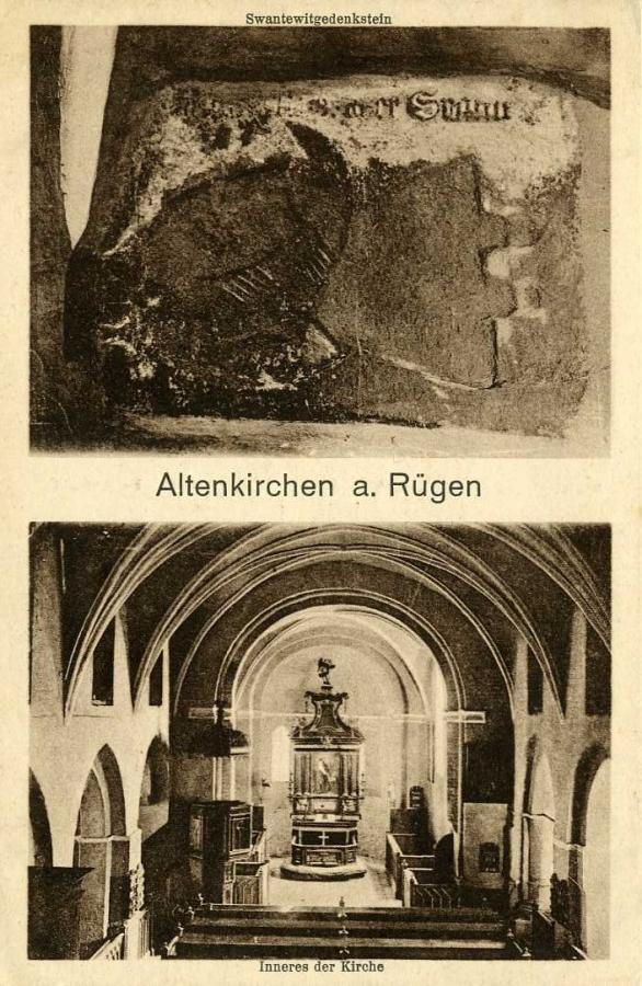 Altenkirchen a. Rügen Inneres der Kirche
