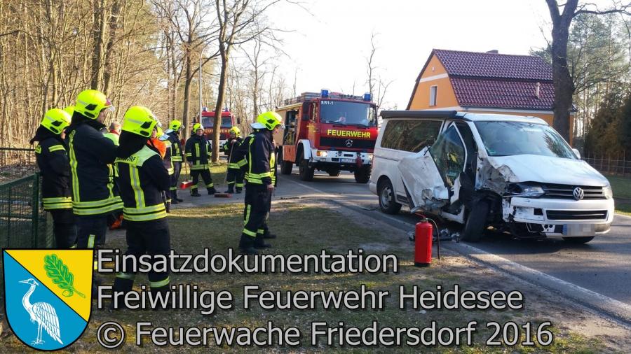 Einsatz 15/2016 | Transporter gegen Baum | L39 OV Friedersdorf - Wenzlow 17.03.2016