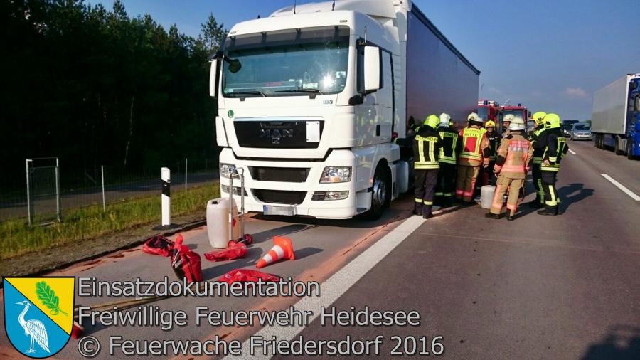 Einsatz 58/2016 | Auslaufender Diesel aus LKW | BAB 12 AS Storkow - AS Friedersdorf km 5,7 01.06.2016