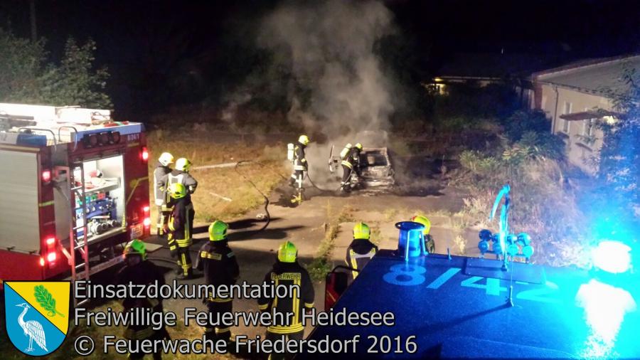 Einsatz 92/2016 | PKW in Vollbrand | Friedersdorf Kastanienallee 07.09.2016