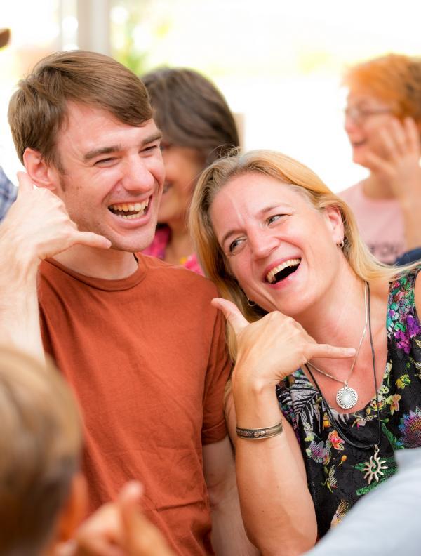 Lachen am Telefon Lachen am Telefon